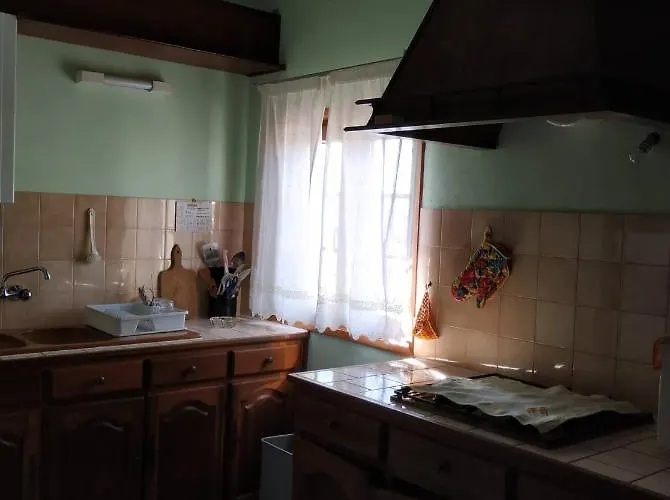 Sousa E Ines House *