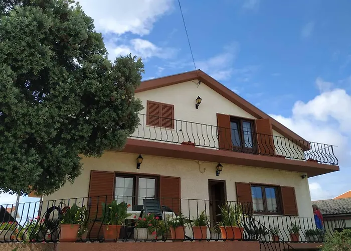 Sousa E Ines House *